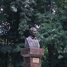 Monument-of-sculptor-Idel-Ianchelevici